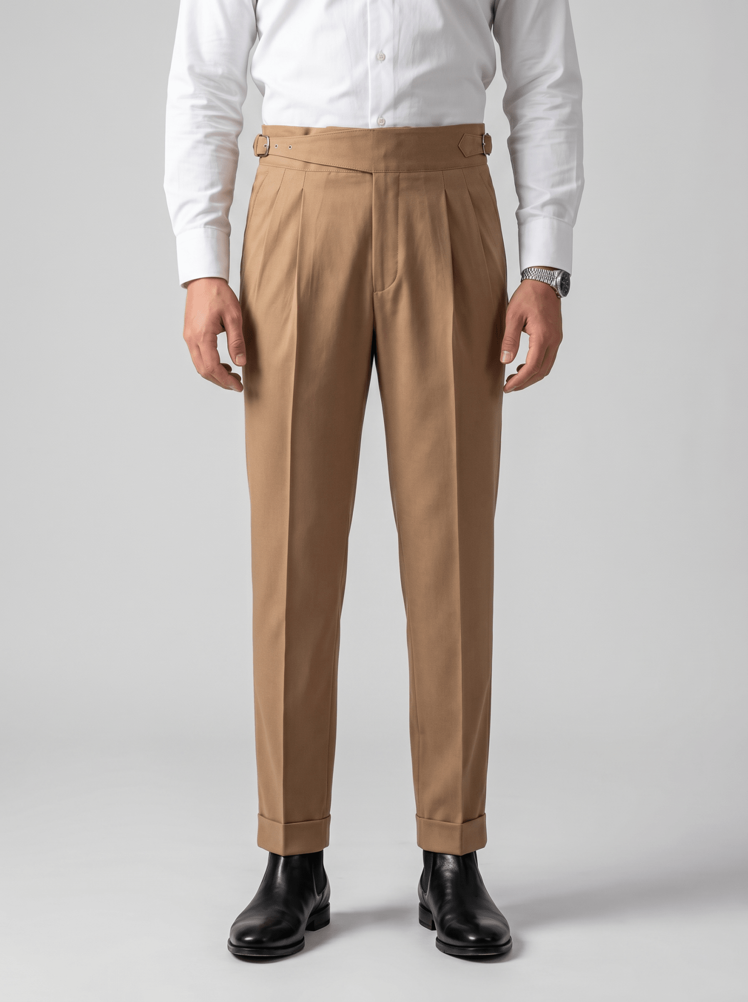 Pantalón Astor™ – Corte Sartorial con Cinturilla Gurkha