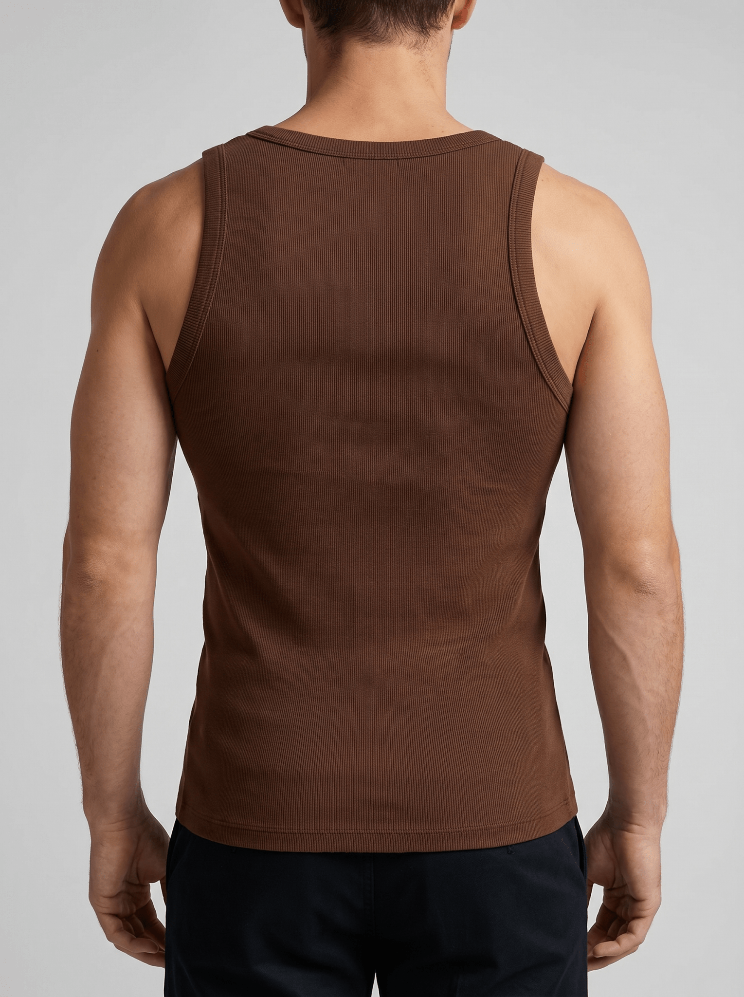 Camiseta Kael™ – Canalé Estructurado con Cuello Cuadrado