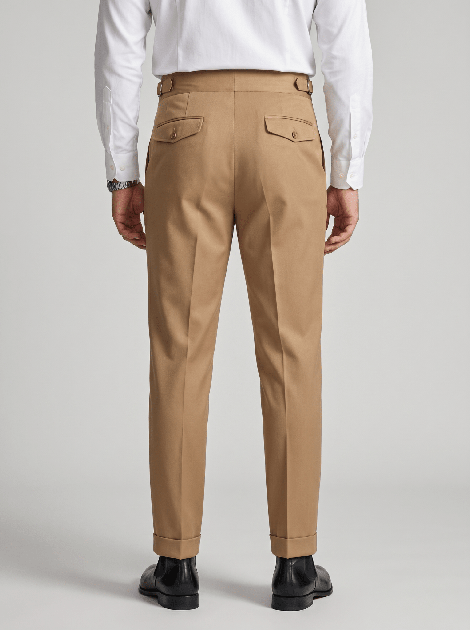 Pantalón Astor™ – Corte Sartorial con Cinturilla Gurkha